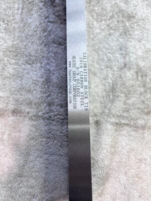 Blok Kalibrasi Standar Ultrasonik API 19mm 38mm 75mm dengan Lubang Bor Samping untuk Pengujian UT