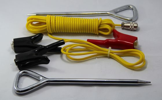 HD-120 Digital Display Holiday Detector Power On Self Test Overvoltage Protection Portable Coating Porosity Testing Machine