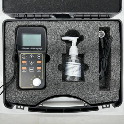 TG-200 Presisi Tinggi Melalui Lapisan Ultrasonik Wall Thickness Gauge Opsional Cast Iron High Temp Probes Peralatan Pemeriksaan Pembangunan Kapal Petroleum