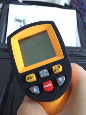 Thermometer inframerah yang akurat Senapan suhu tanpa kontak