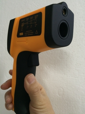 Thermometer inframerah yang akurat Senapan suhu tanpa kontak