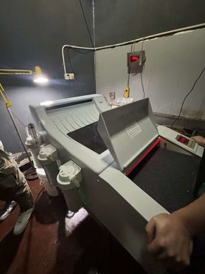 HDL-430D Meja Prosesor Film Otomatis Kecepatan Dipasangkan Suhu NDT Mesin Pengolahan Film Sinar X