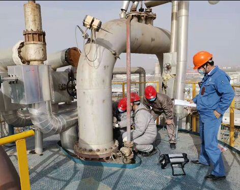 Ketebalan dinding pipa logam HEF-17B di luar Deteksi Pulse Eddy Current