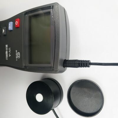 UV-A Industri 365nm 420nm Pengukur Radiasi UV Penguji Sumber Cahaya UV